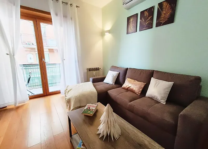 Апартаменты Roma! Colosseo 15 Min - Haydenhome