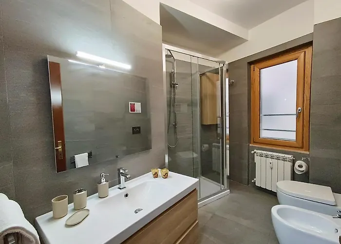 Roma! Colosseo 15 Min - Haydenhome Апартаменты *